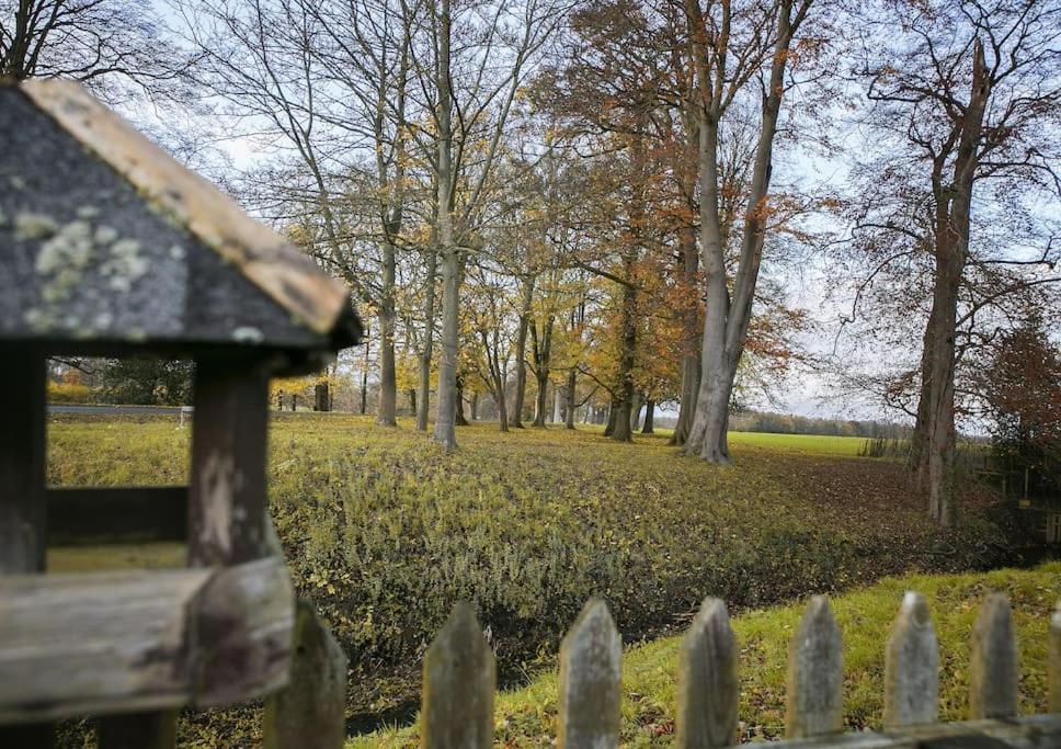 Walshford Lodge Cowthorpe 외부 사진